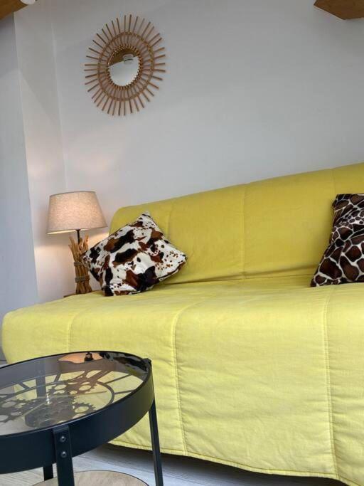 Esprit Jaune - Cosy Studio Salengro - Sauna & Sport Club Mulhouse Esterno foto