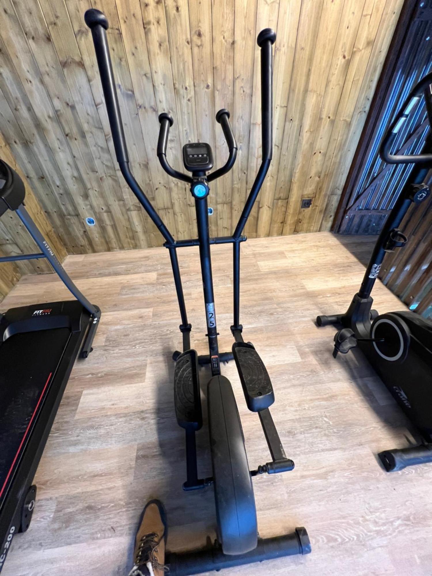Esprit Jaune - Cosy Studio Salengro - Sauna & Sport Club Mulhouse Esterno foto